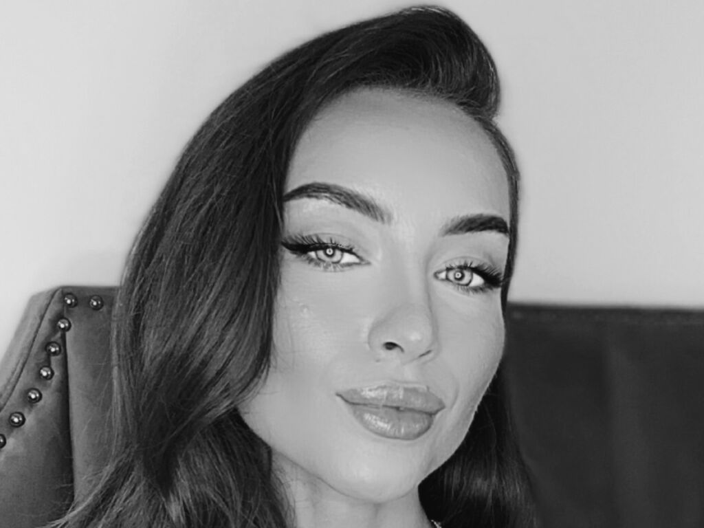 Chat Now EthelynRose on Livejasmin